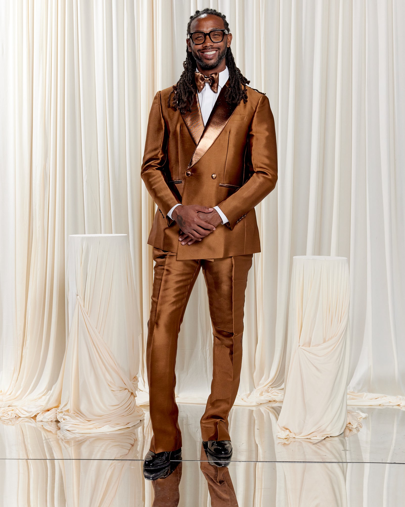 Awards Season 26 High Shine Satin Tuxedo with Contrast Lapel